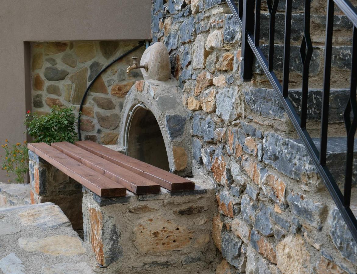 Sisaion Suites - Live The Cretan Hospitality Metokhion Apisiana Exterior photo